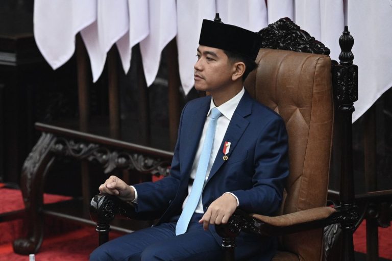 Putusan Perkara 01/PHPU: MK Tegaskan Tidak Dapat Batalkan Status Wapres Gibran