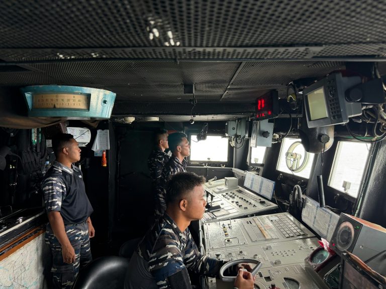 Kri Silas Papare-386 Laksanakan Operasi Perbatasan Laut Indonesia-Malaysia